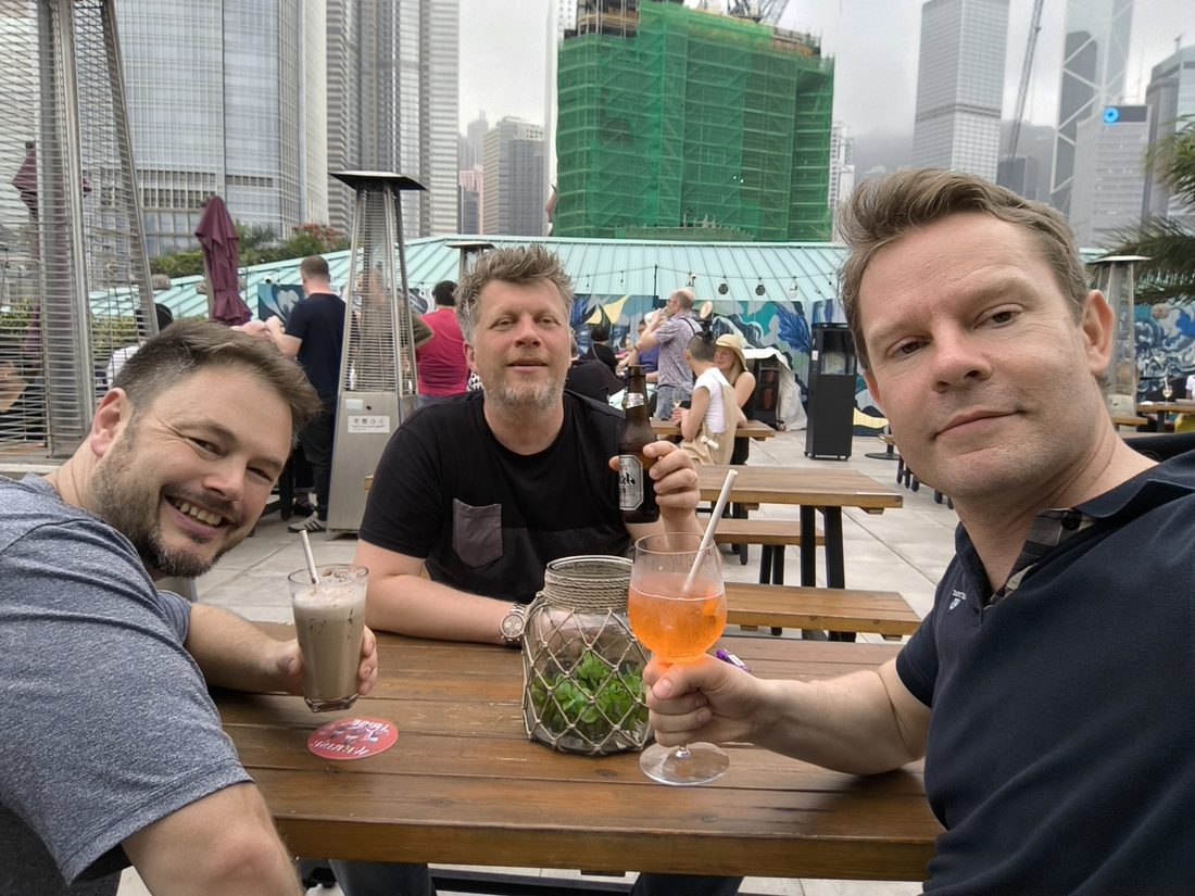 apoQlar leadership team in Hong Kong